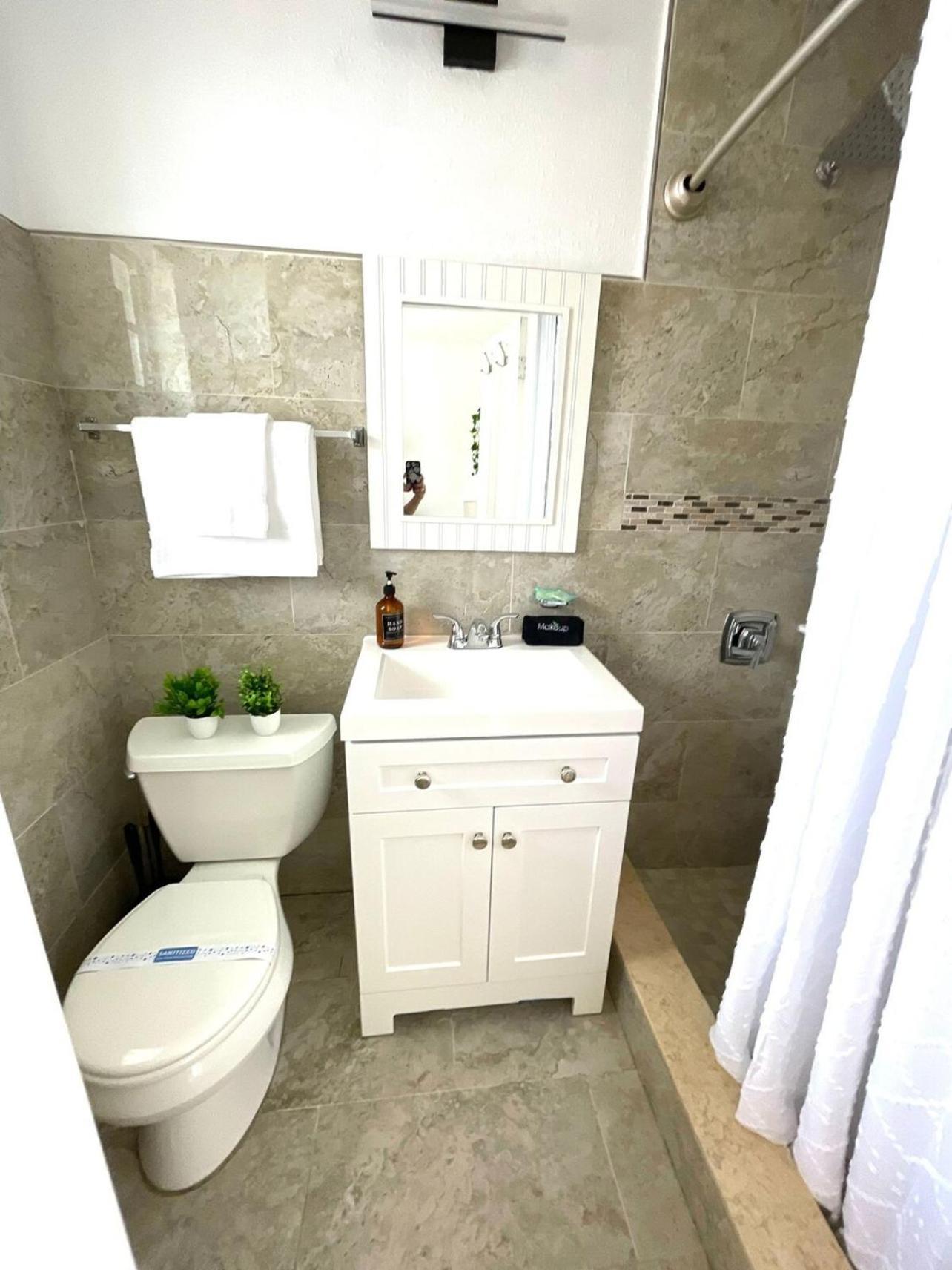 2Q Beds Studio Apt With Shared Pool 01 Clearwater Zewnętrze zdjęcie